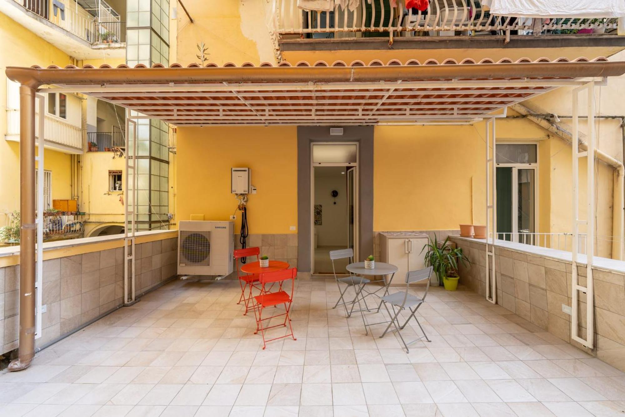 Napoli Maison Suite Εξωτερικό φωτογραφία